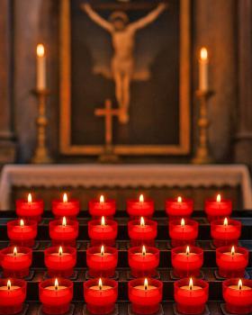 Votive lights with red polycarbonate cover, 47 mm Ø