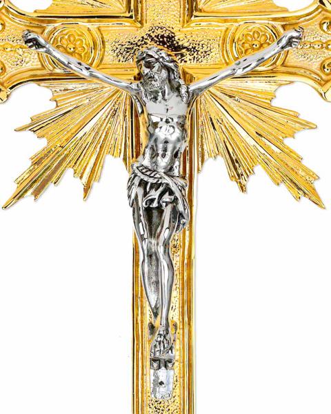 Vortragekreuz 60 x 39 cm vergoldet, mit Stange