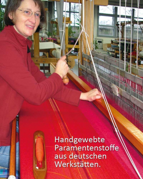 Kasel Handwebstoff weiß 3 Goldkreuze Streifendekor