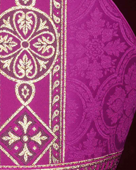 Nikolausmitra aus violettem Damast