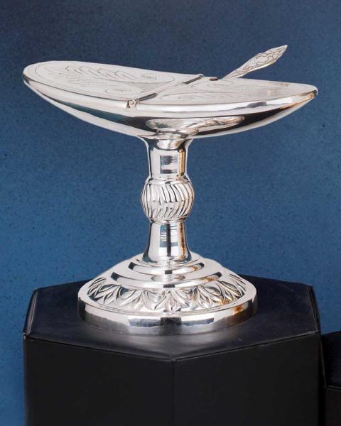 Schiffchen versilbert mit Löffel