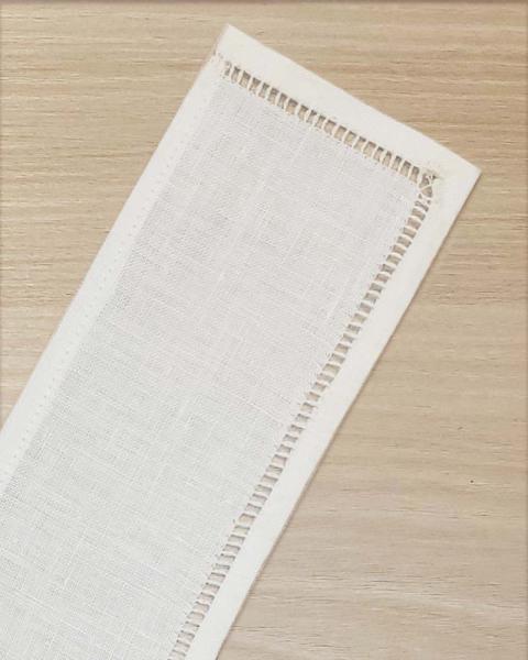 Stolaschoner aus Leinen handbestickt "Stechel" 8 x 45 cm